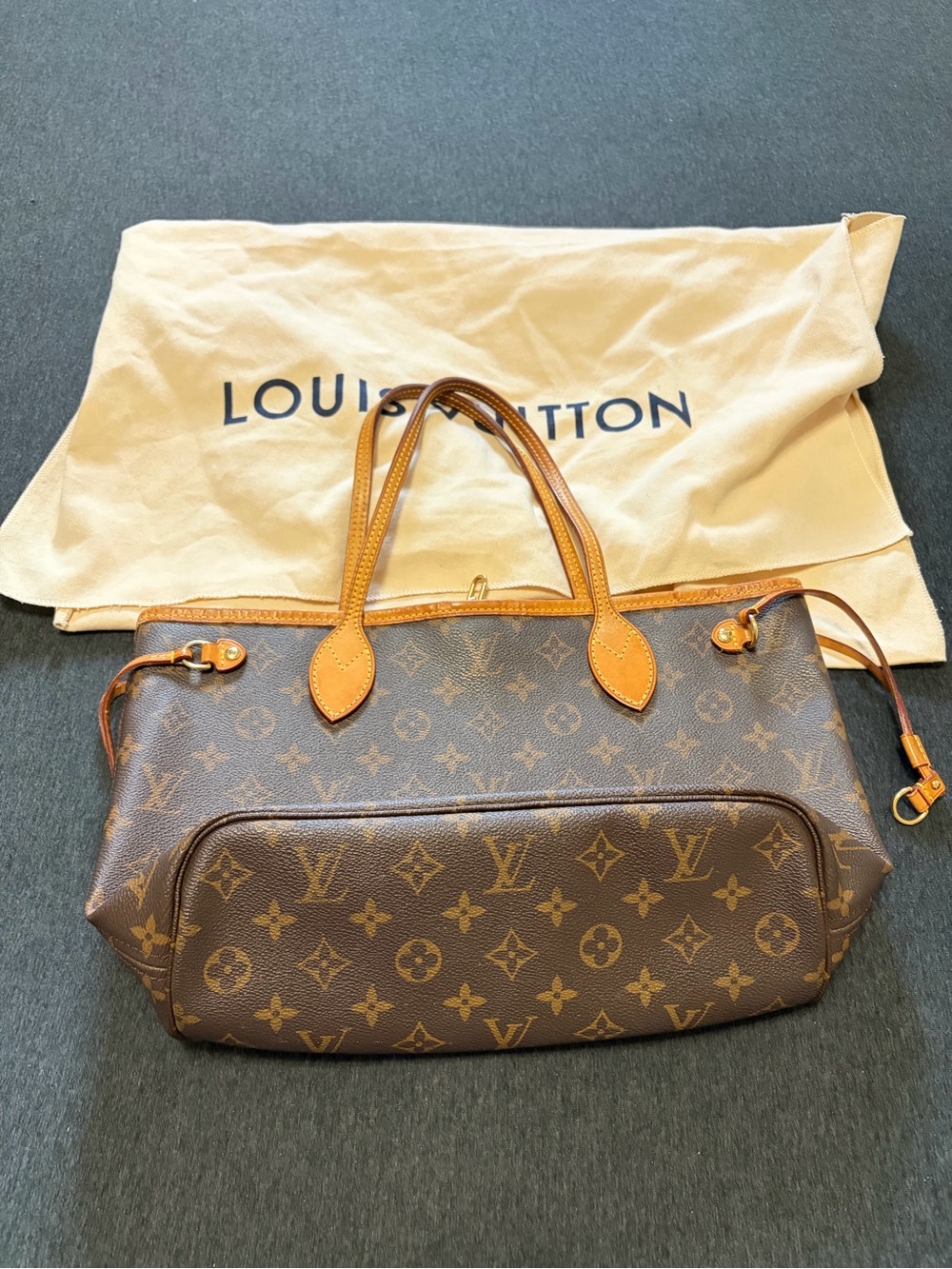 Louis Vuitton Monogram Canvas Tote with Vachetta Trim